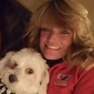 Meet your Posher, Michele